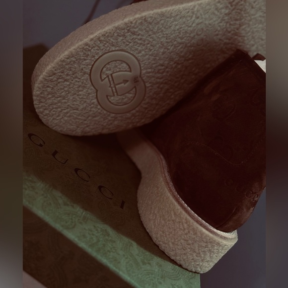 BRAND NEW AUTHENTIC Menen Gucci Suede Lace-Up Boots - Picture 2 of 9
